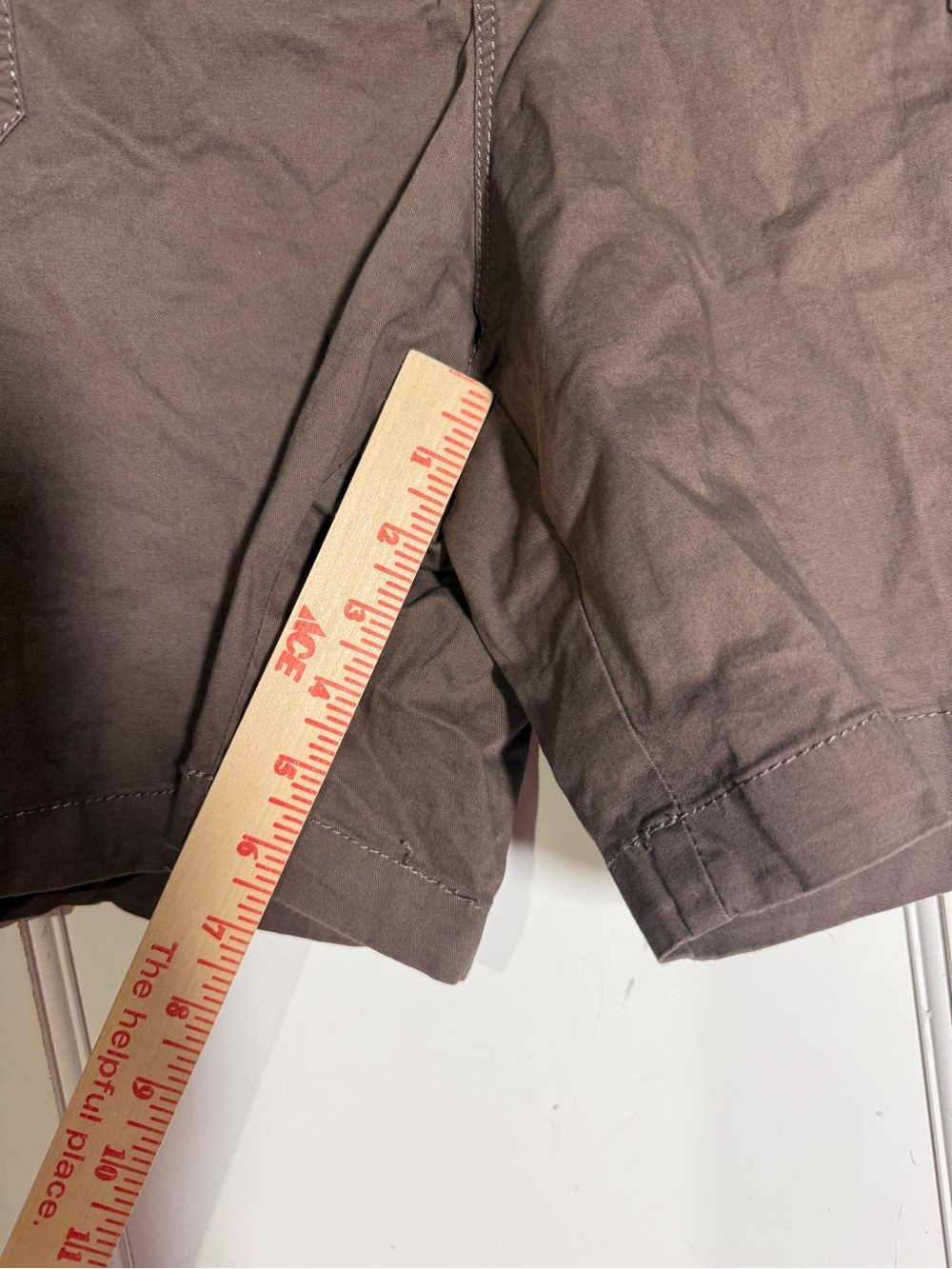 Gloria Vanderbilt Bermuda Cargo Shorts Brown Size 16W Khaki Pockets - Picture 5 of 8